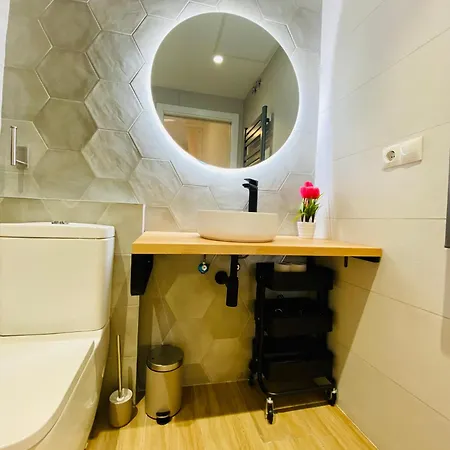 Apartamento En Cabanyal A: Encanto Y Diseno Junto A La Playa Apartment