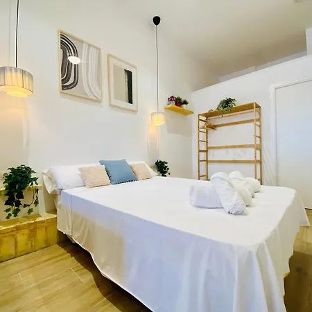 Apartment Apartamento En Cabanyal A: Encanto Y Diseno Junto A La Playa